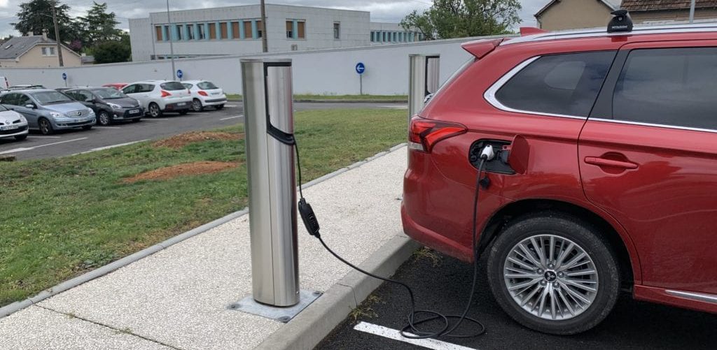borne electricite lavaur Installation d'une borne électrique à Lavaur dans le Tarn
